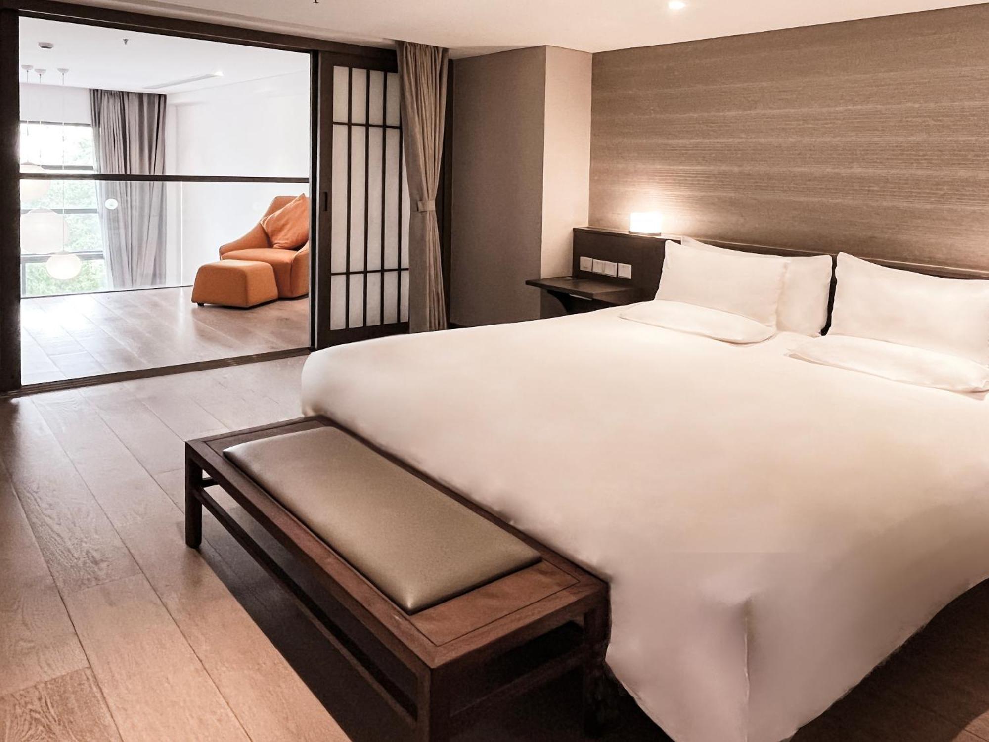 Novotel Suites Shanghai Hongqiao Buitenkant foto